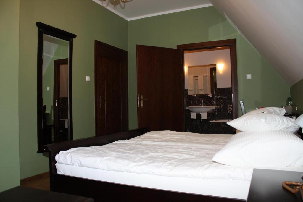 Klasztor Cedynia Hotel Номер фото